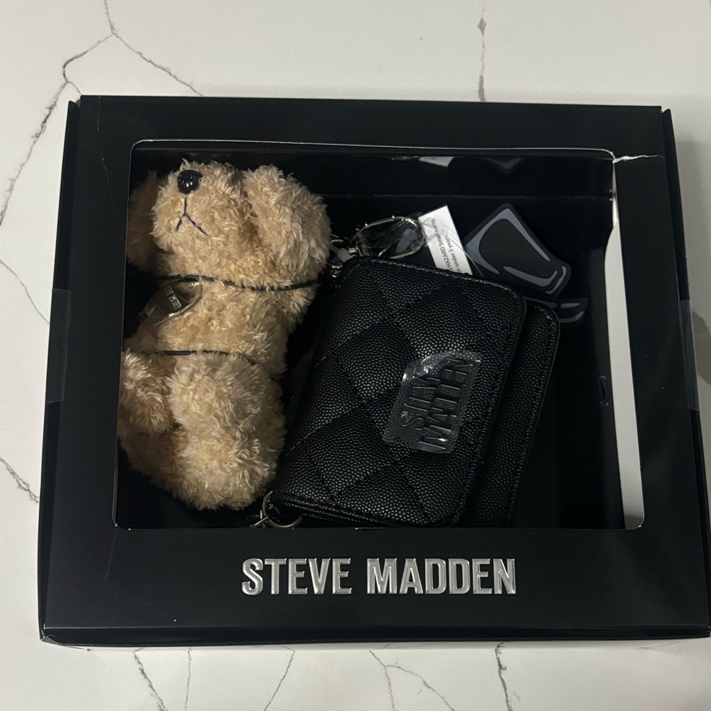 Steve Madden Black Wallet Set with Teddy Keychain